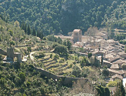 Panorama sur Saint Guilhem le Désert