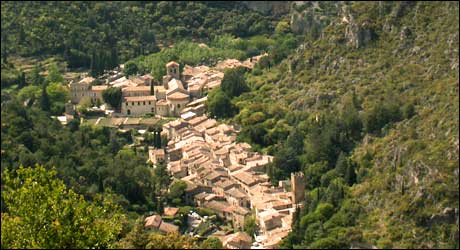 Visiter Saint-Guilhem-le-Désert Villes Villages Tourisme Hérault ...