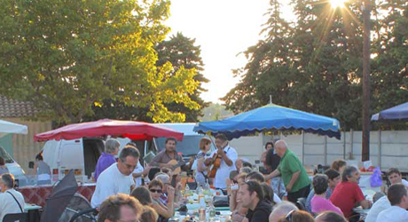 Marché des producteurs de pays de Villeveyrac - Hérault.