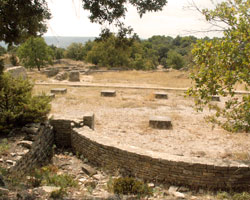 Camp de César - Basilique